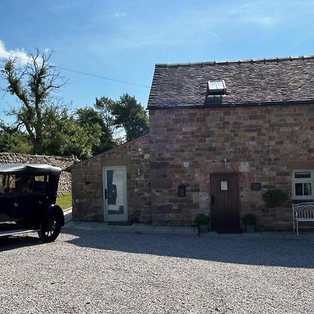 Chic 2 Bed Peak District Cottage Barn Near Alton Towers, Polar Bears, Chatsworth House Leek Exterior foto